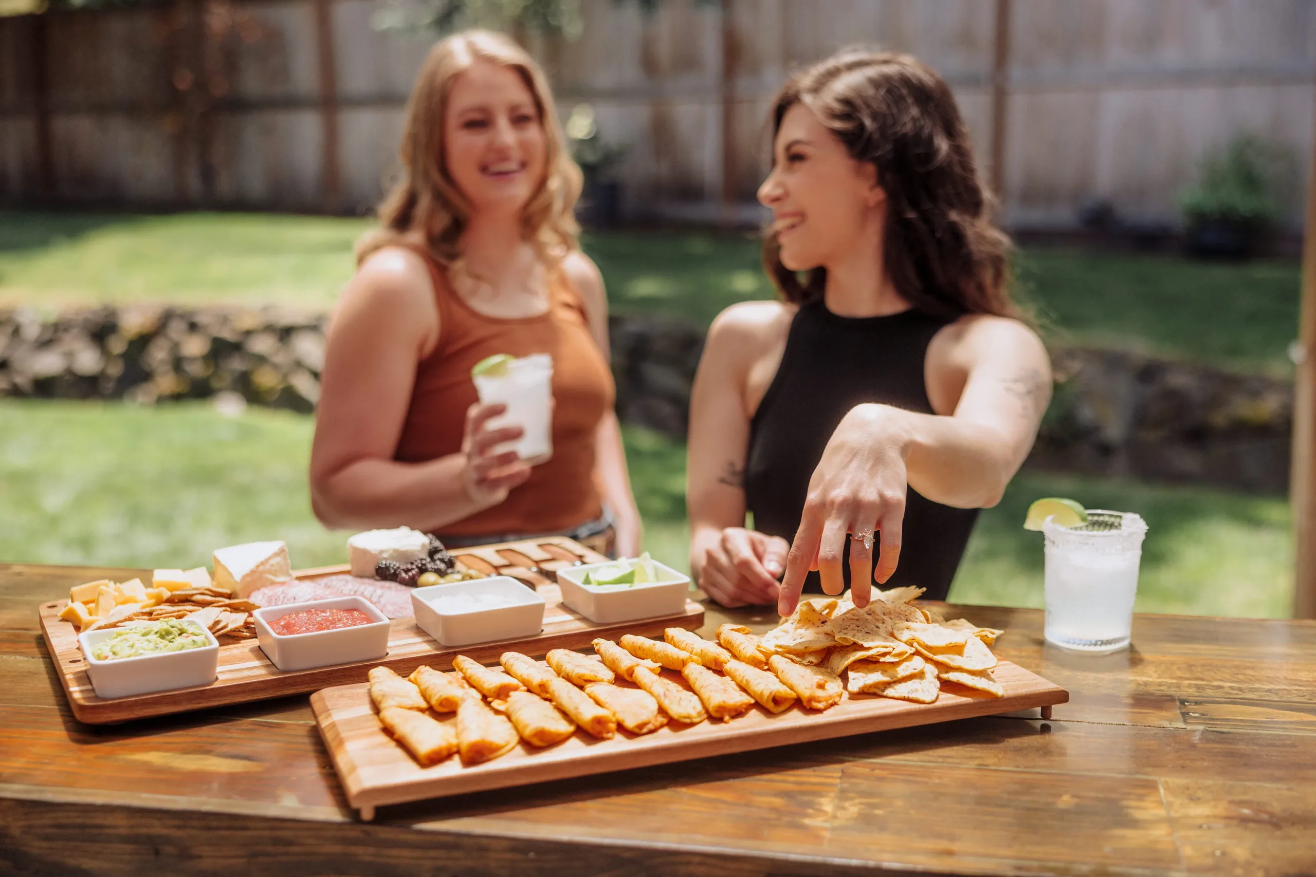 Picada Tapas and Cheese Board Set with Dip Bowls - Image 11